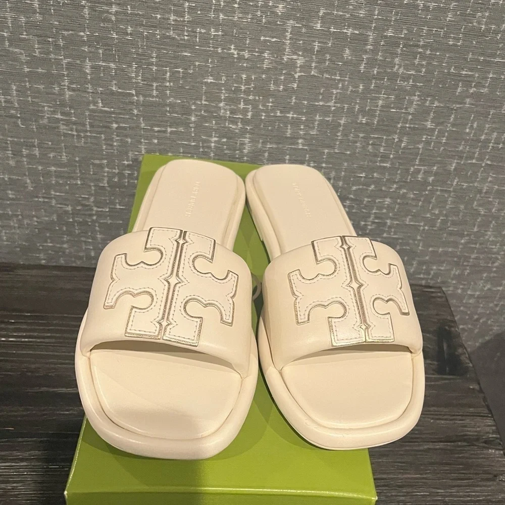 NIB TORY BURCH DOUBLE T SPORT LOGO SLIDE SHOE light cream gold 7.5